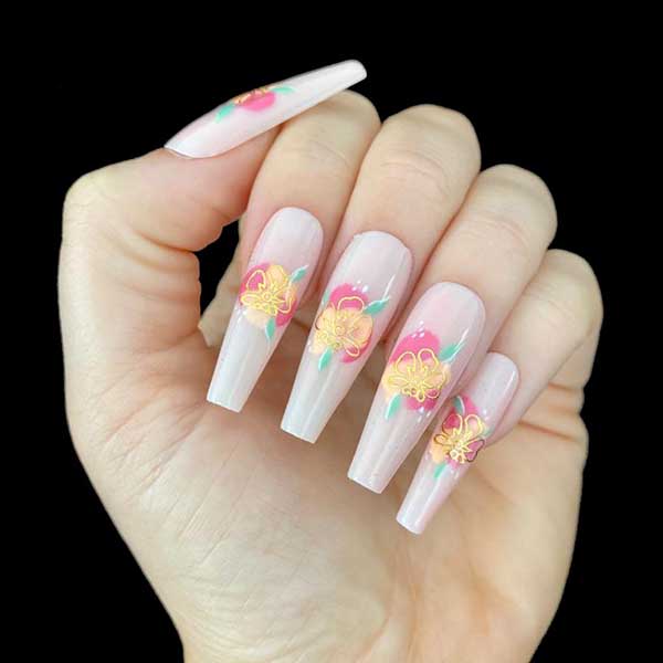 28 - Pegatinas de flores y alas doradas